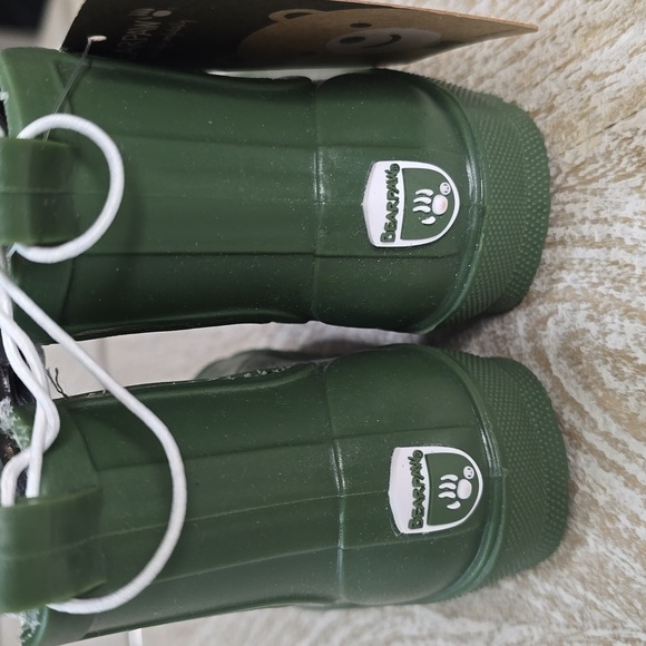 Bearpaws Green Chelsea Rain Boots with Faux-Fur Lining - Picture 7 of 13